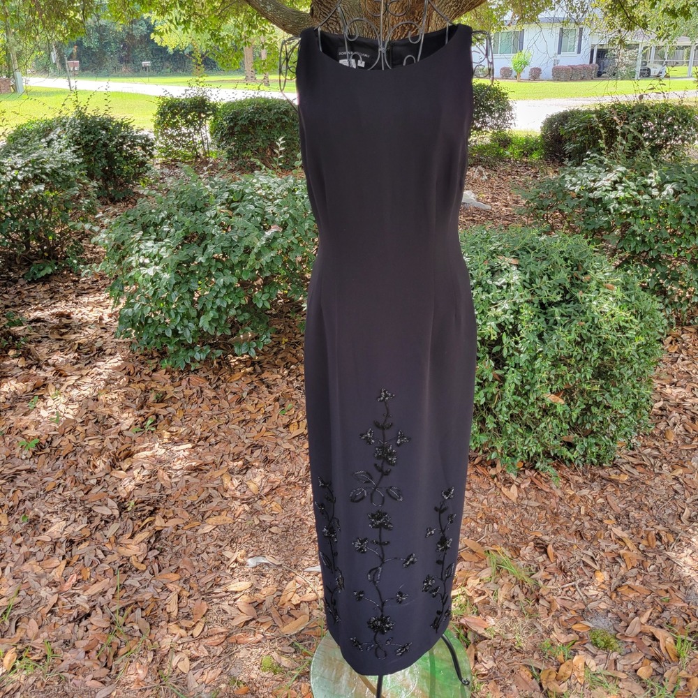 Donna Morgan 4 Maxi Dress Black Beaded Floral Back Buttons Formal Evening Gala